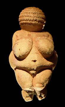 220px-Venus_of_Willendorf_frontview_retouched_2.jpg